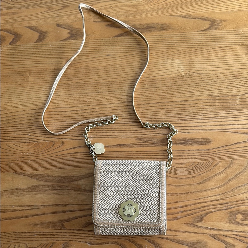 Eric Javits Elegant Beige Straw Crossbody Bag